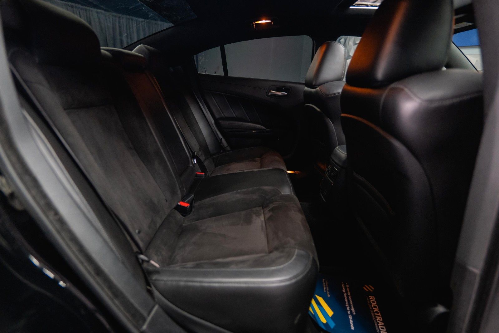 Fahrzeugabbildung Dodge Charger 3.6 4x4 GT Performance FULL Options 19%