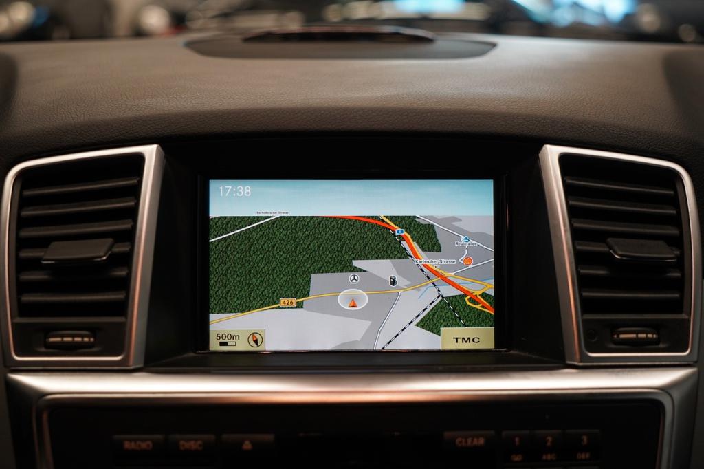 Mercedes-Benz ML 350