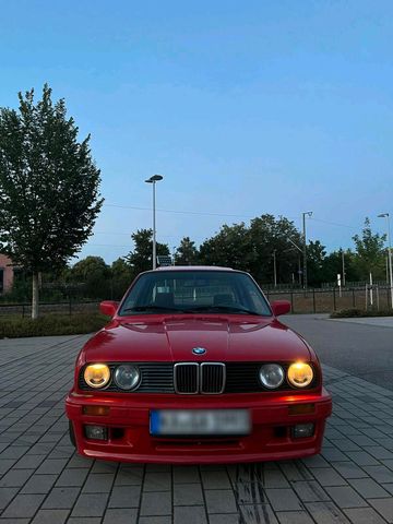 BMW Bmw e30 320i 6zylinder mit tüv