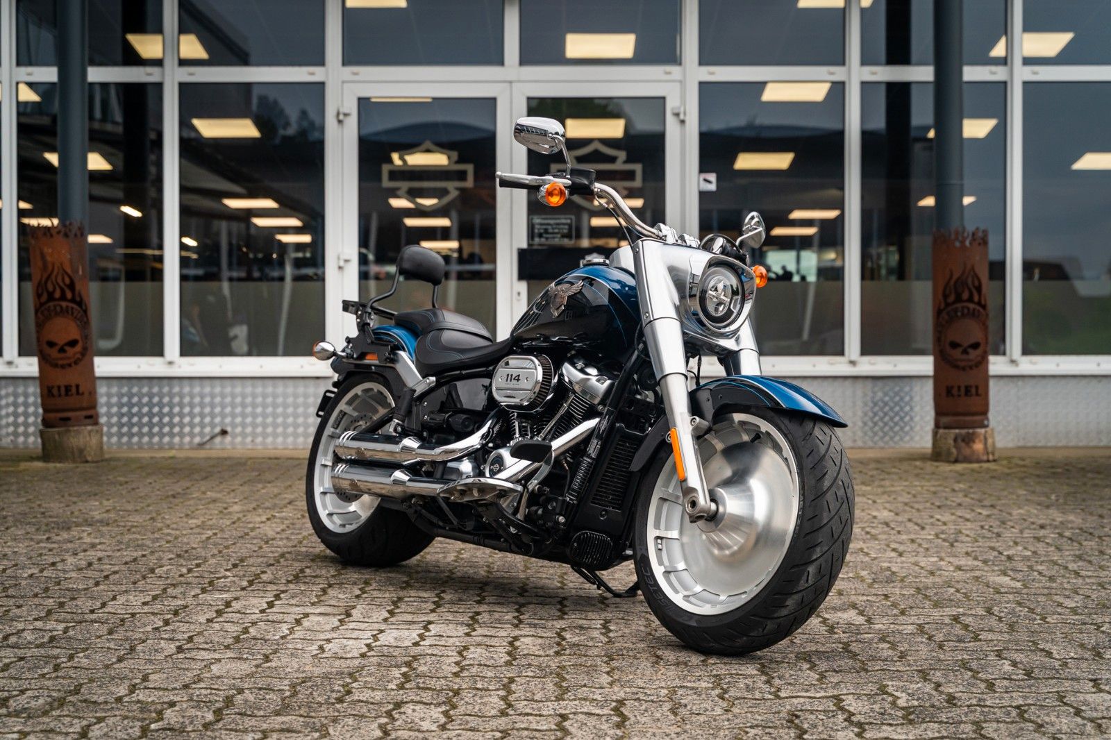 Fahrzeugabbildung Harley-Davidson FLFBS FAT BOY SOFTAIL 114 CUI ANV. JEKILL&HYDE