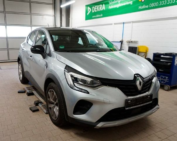 Renault Captur 1.3 TCe 140 EVOLUTION EDC Navi - Kamera