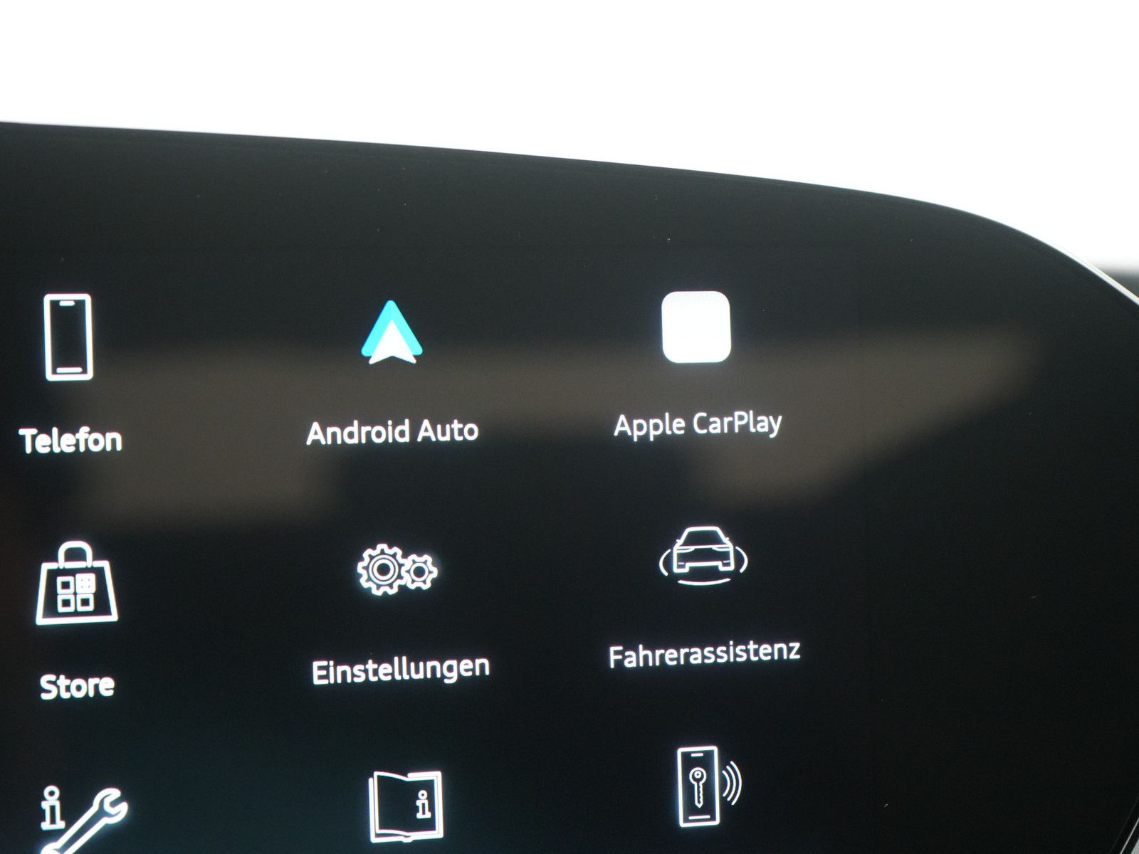 Audi Q6 e-tron - Bild 12