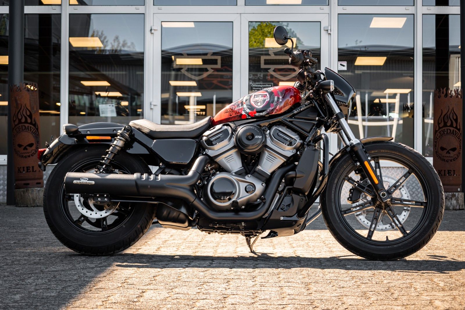 Fahrzeugabbildung Harley-Davidson Nightster RH975 - Jekill & Hyde -