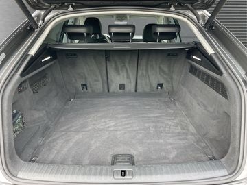 Audi Q8 - 8