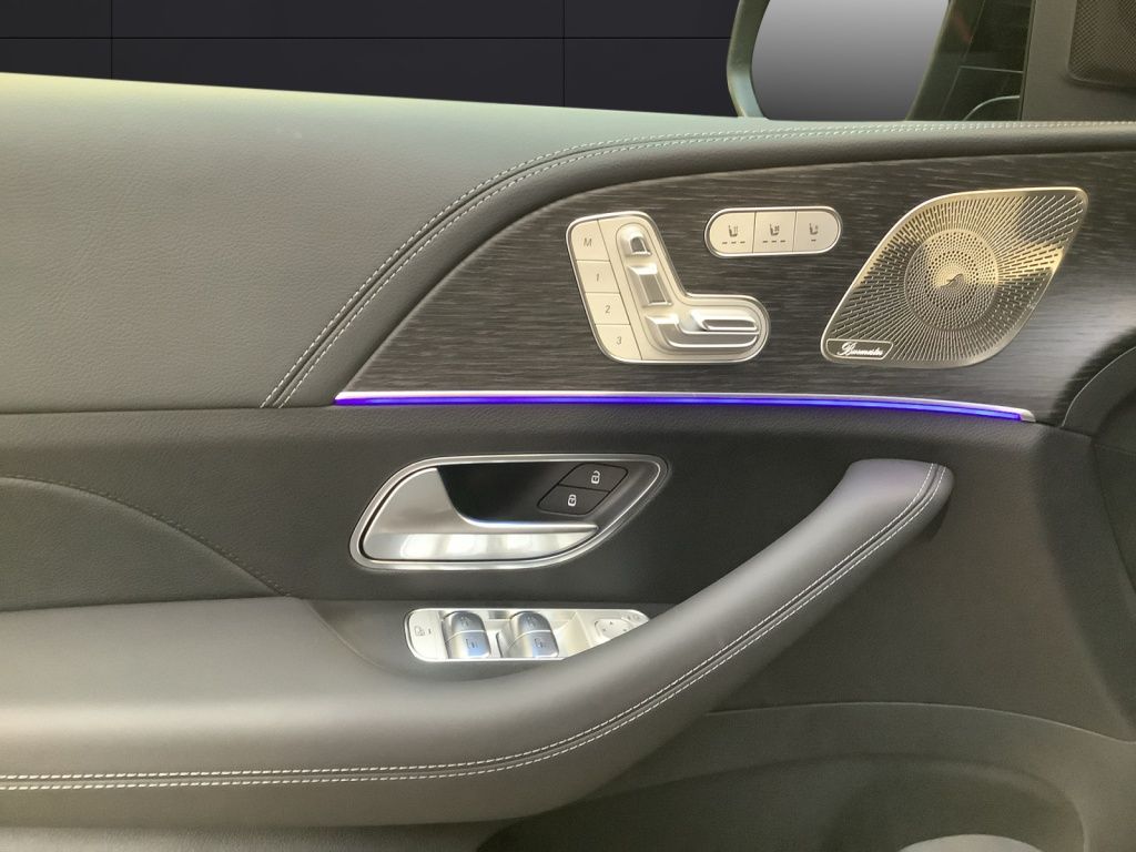 MERCEDES-BENZ GLE 2026