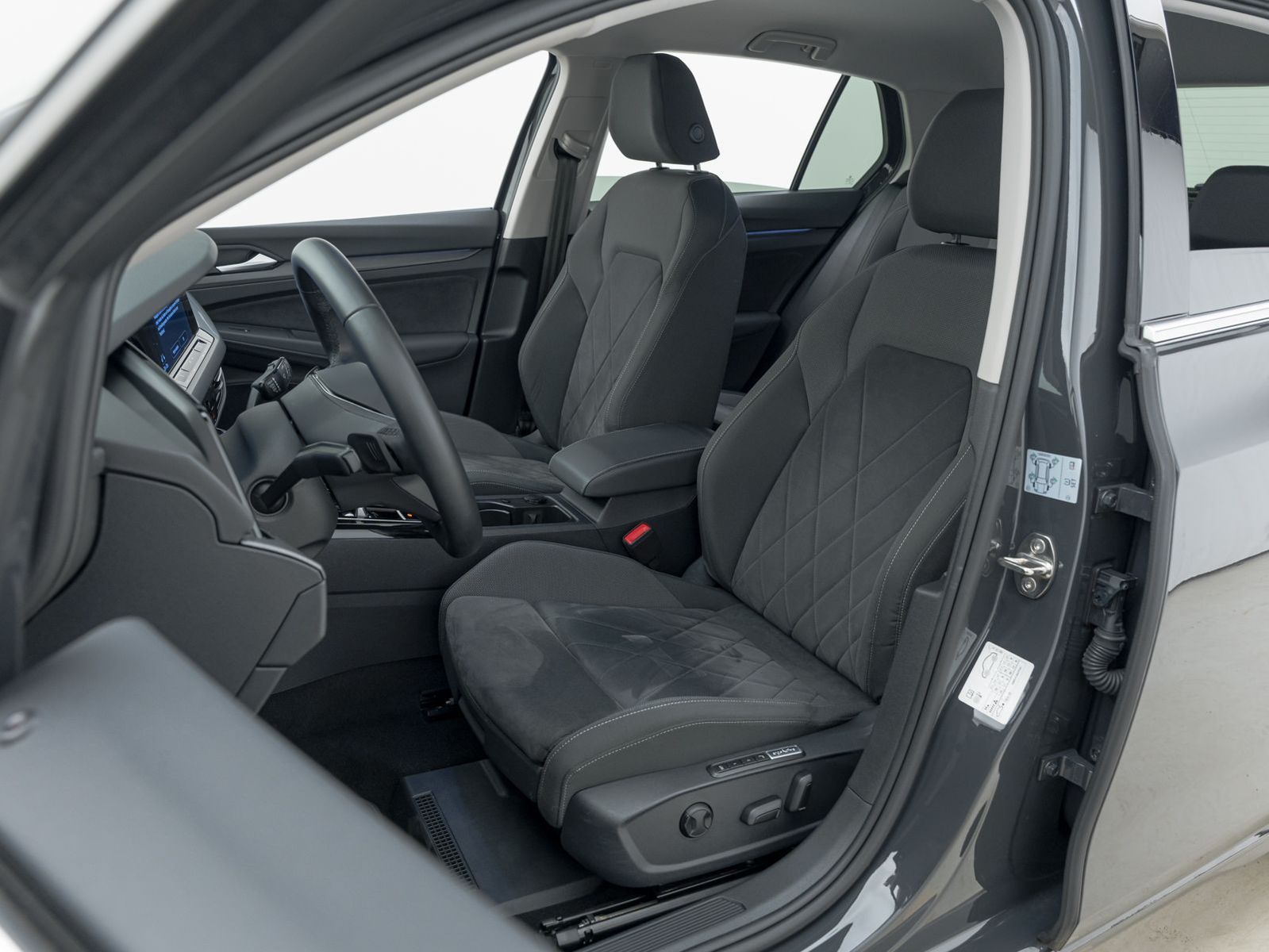 Volkswagen Golf - Bild 12