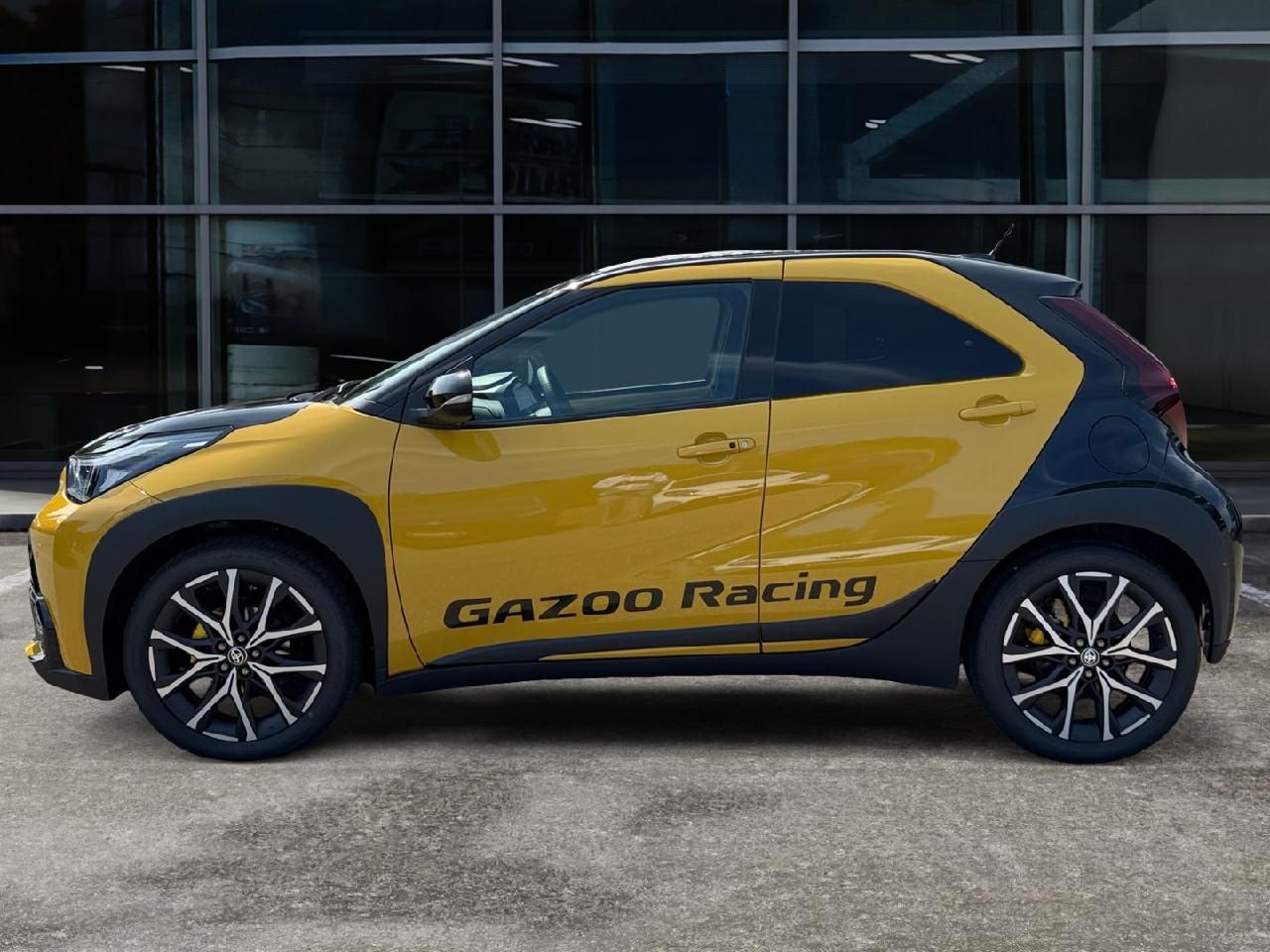 Fahrzeugabbildung Toyota Aygo X Hybrid GR SPORT