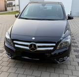 Mercedes-Benz B 200 Style Style - Mercedes-Benz B 200 Gebrauchtwagen in Freiburg