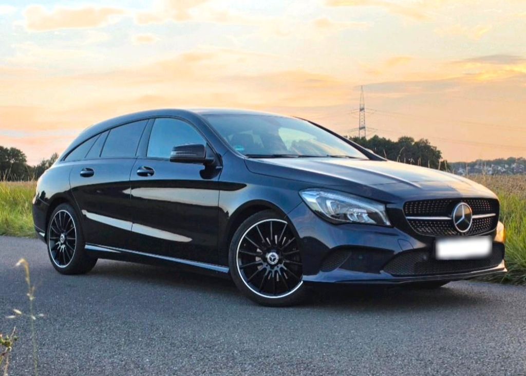 Image of Mercedes-Benz CLA 220 Shooting Brake