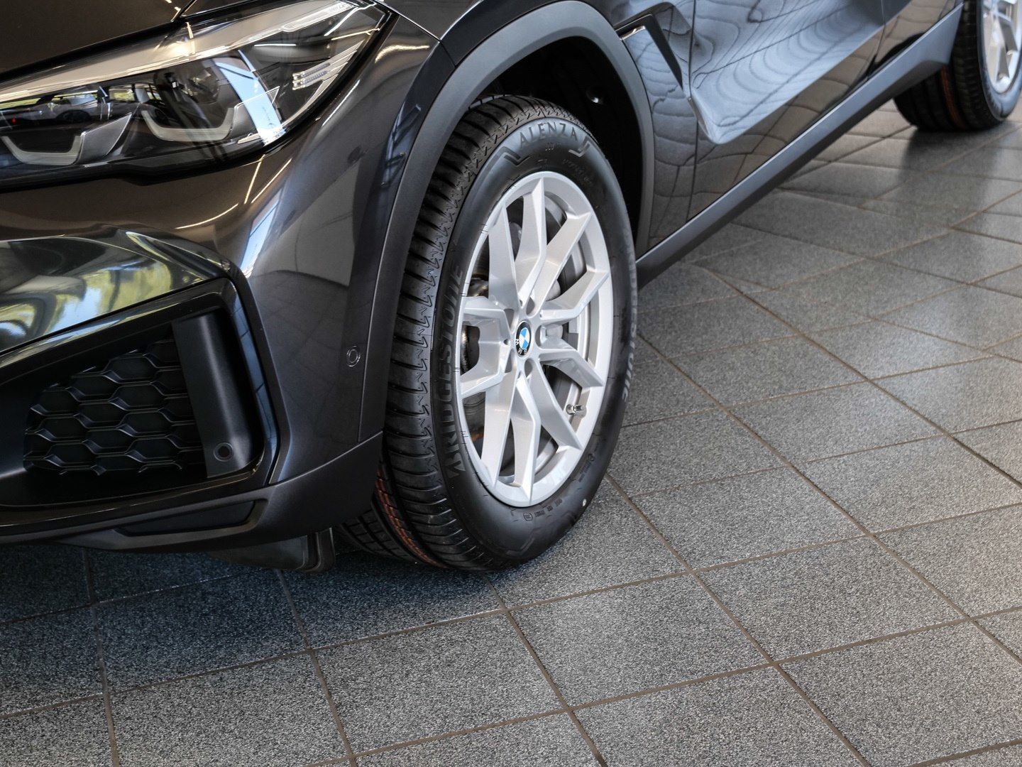 BMW X6 xDrive30d Aut Nav LED AHK Parkass+RFK 19" foto 6