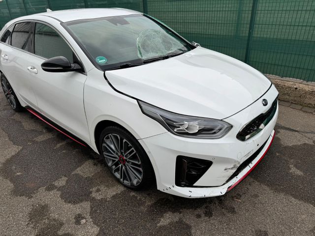 Kia pro_cee'd / ProCeed 1.6 T-GDI GT