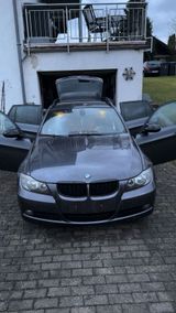 BMW e91 320i TÜV neu - BMW 320: 320i E91