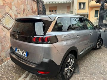 Peugeot 5008 - 7