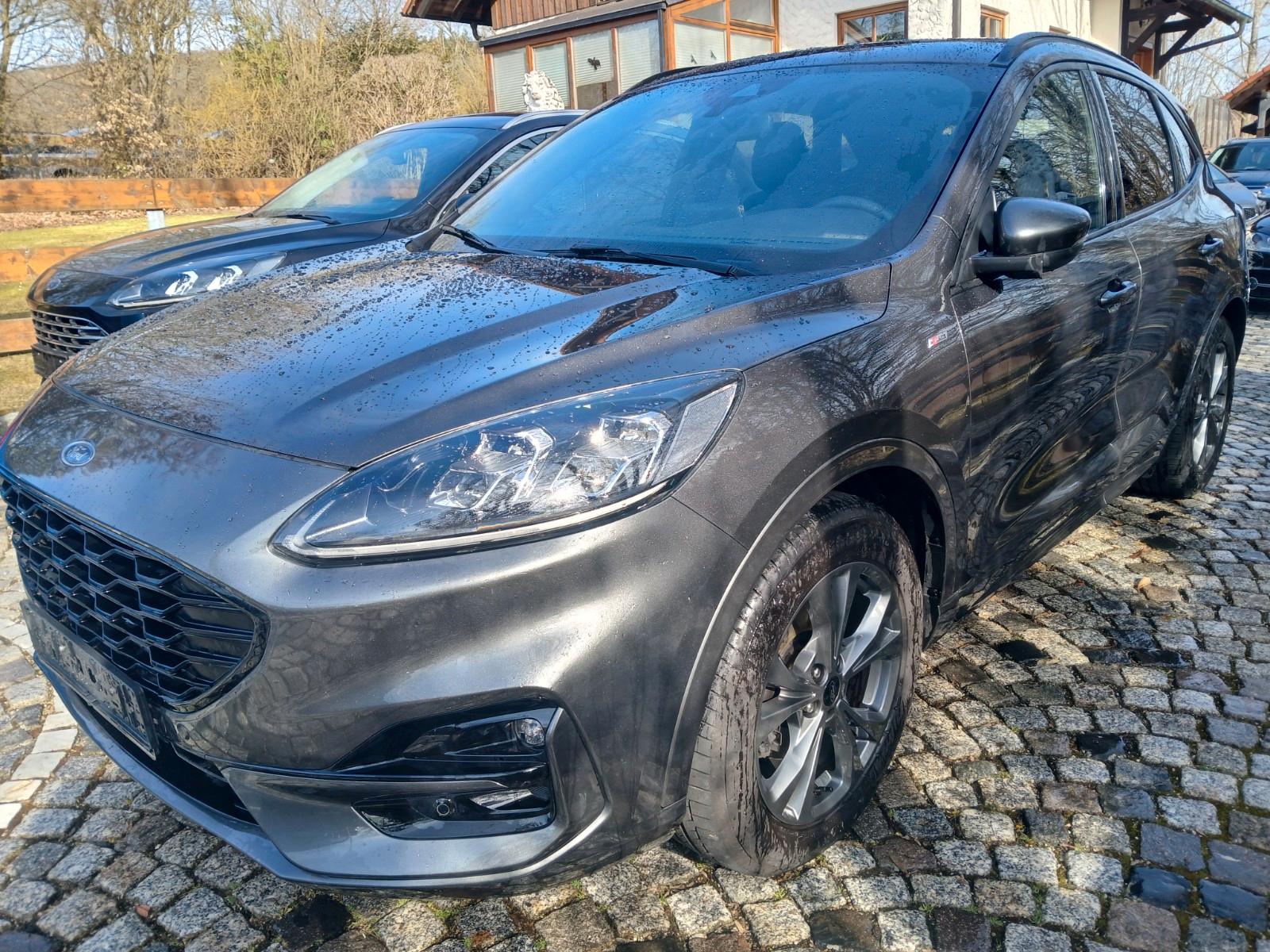 Ford Kuga TDCi  ST-Line X  Automatik 4x4 NAVI+LED+DAB