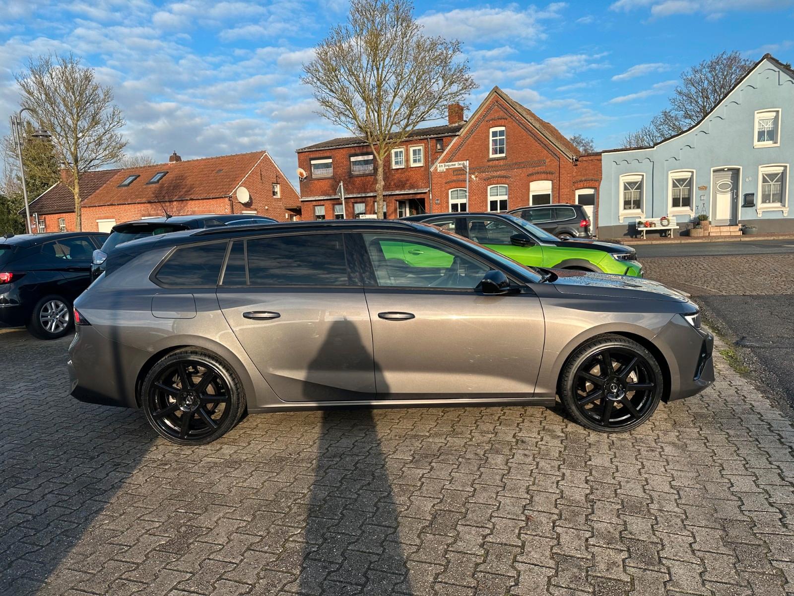 Opel Astra L ST Ultimate  Automatik/ Vollausstatt.