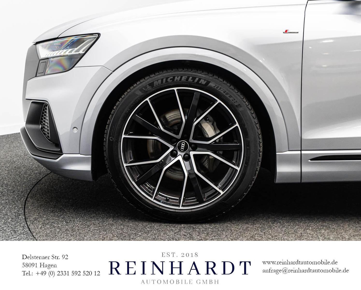 Audi Q8 50TDi Q 2x S LINE BLACK HD-MATRIX/22/ACC/360°