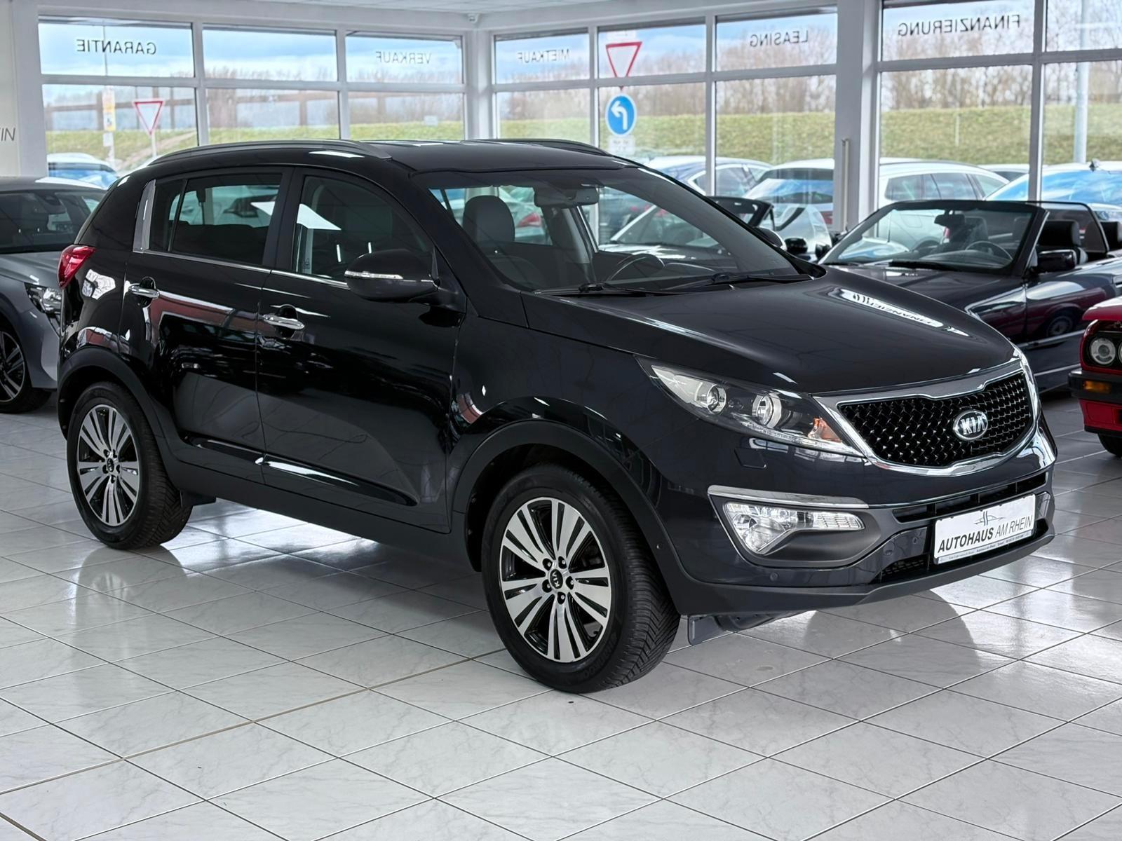 Kia Sportage Spirit 2WD+PDC+Keyless+Navi+SHZ+85TKM!