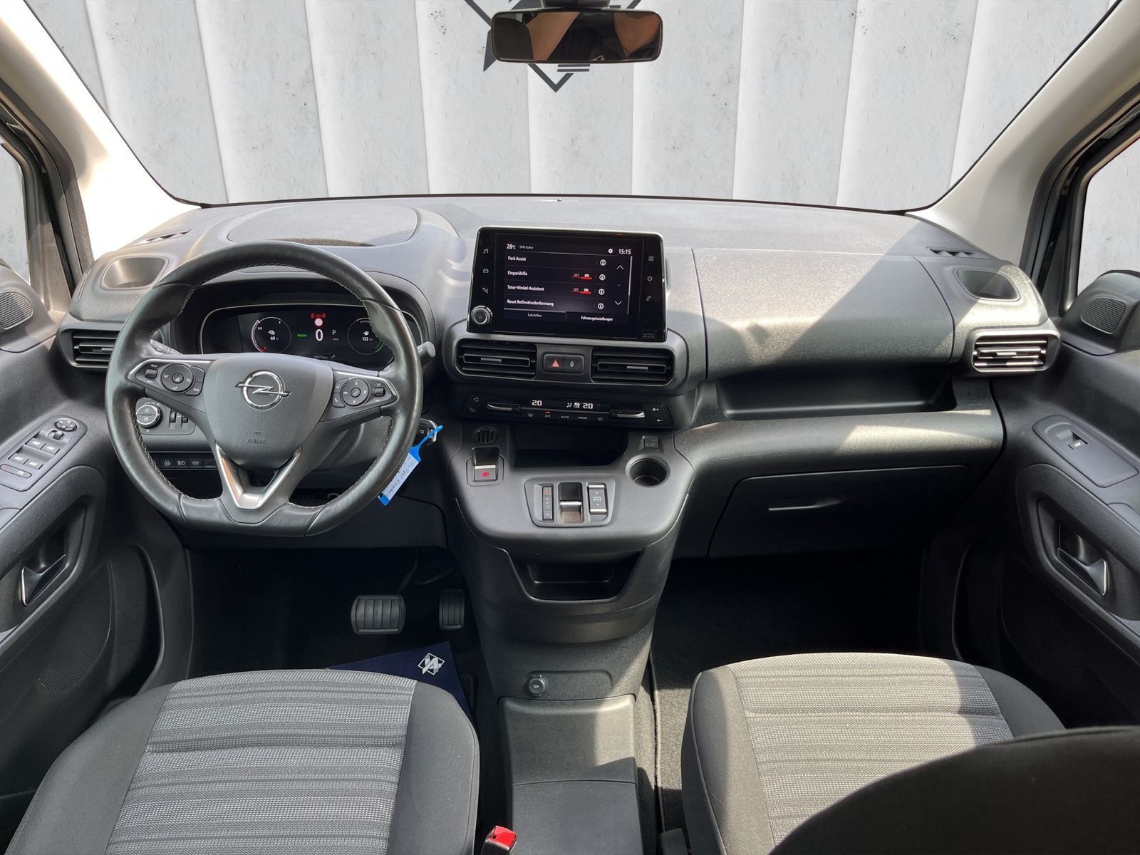Fahrzeugabbildung Opel Combo Life - e Ultimate