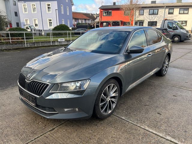 Skoda Superb Lim. L&K *Kamera*Top*Scheckheft*