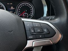 Fahrzeugabbildung Volkswagen T6.1 Multivan Comfortl. - Navi*Kamera*Standhzg!!