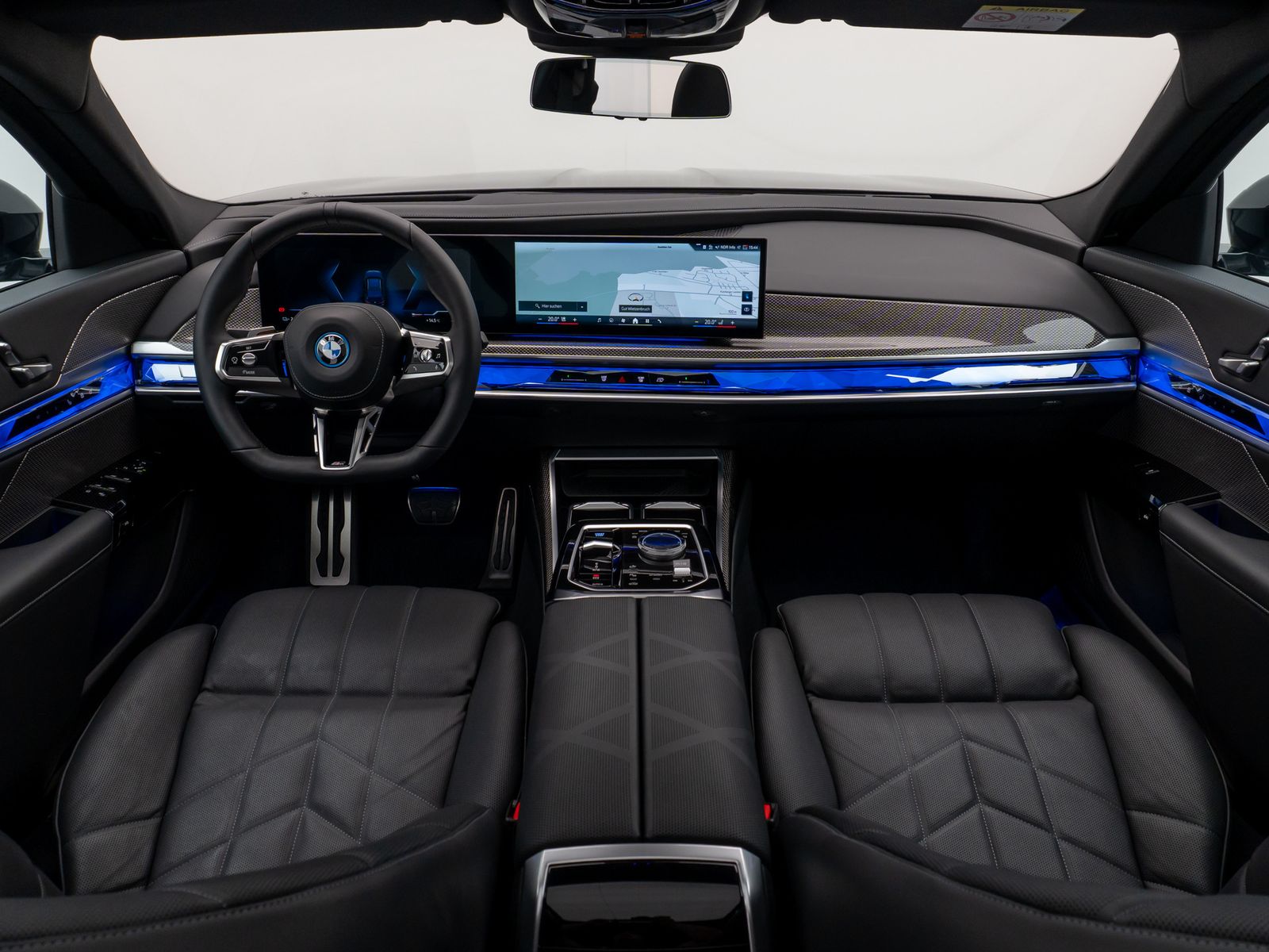 Fahrzeugabbildung BMW i7 xD60 M-Sport HUD Pano 360°Massage ACC Soft 21
