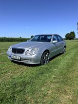 Mercedes-Benz E 200 KOMPRESSOR AVANTGARDE 2.Hand wenig KM - Mercedes-Benz E 200: Kompressor Avantgarde