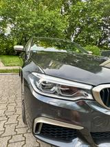 BMW M550d xDrive Touring,Softclose,PANO,Nachtsicht - BMW M550 von privat
