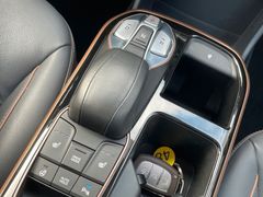 Fahrzeugabbildung Hyundai IONIQ Elektro Premium *Kamera*Totwinkel*ACC*LED*