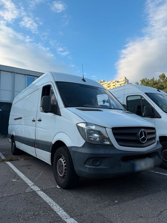 Image of Mercedes-Benz Sprinter