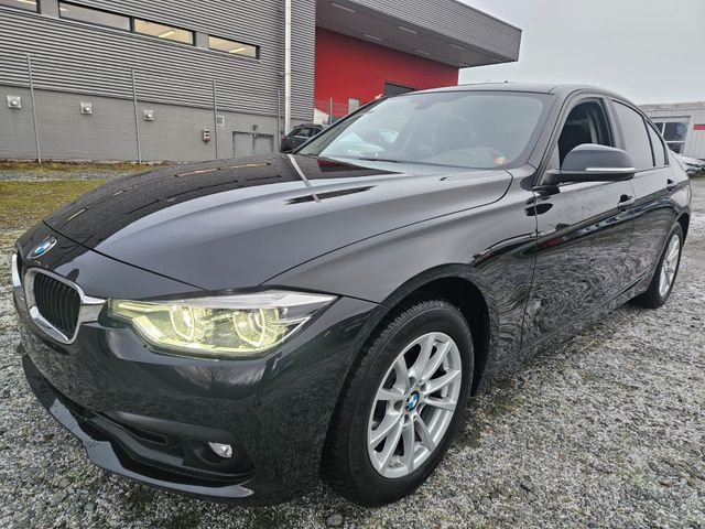 BMW 318 D ADVANTAGE * NAVIGATION * ALU * LED