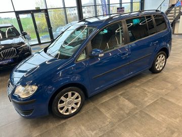 Volkswagen Touran  *7Sitzer*Navi*DSG*Sitzh*BiXenon*