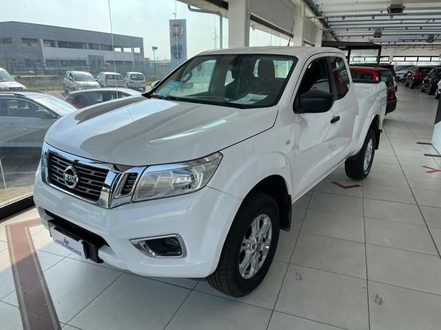 Nissan NISSAN Navara 2.3 dCi 4WD King Cab Acenta 4 POST