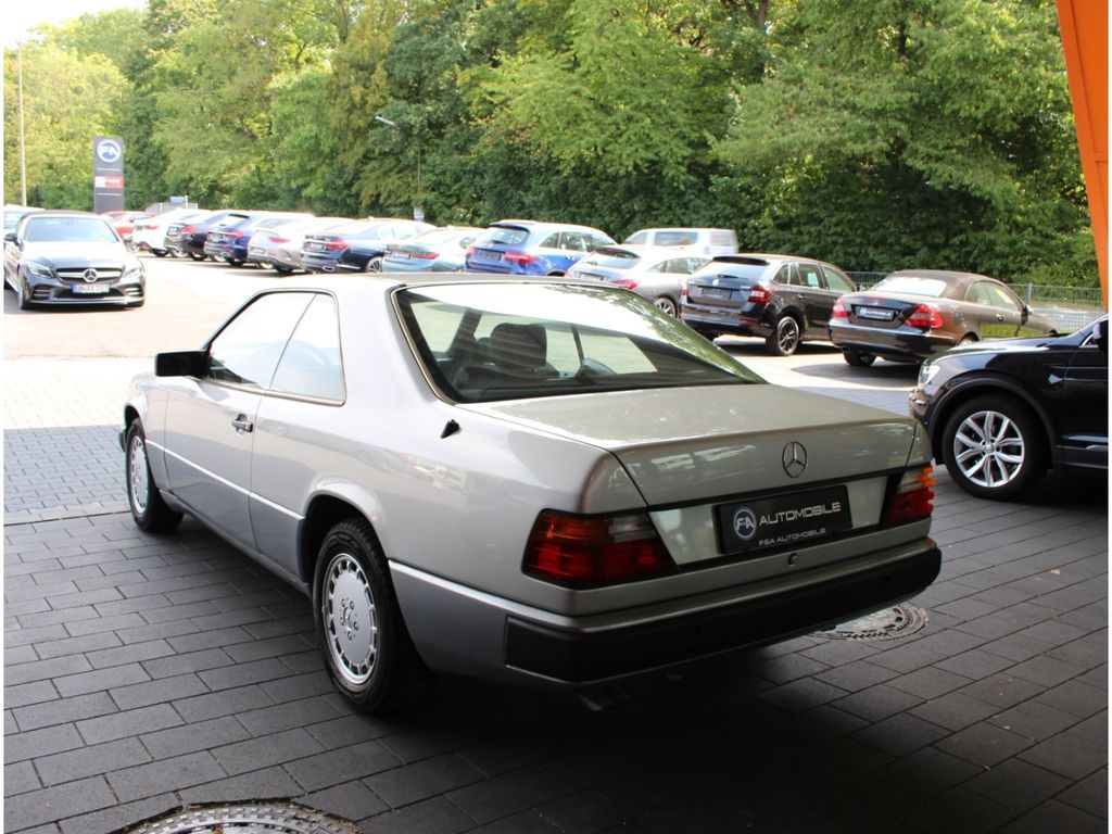 Fahrzeugabbildung Mercedes-Benz 300 CE Coupe W124*2.Hand NUR 19T KM*H Zulassung