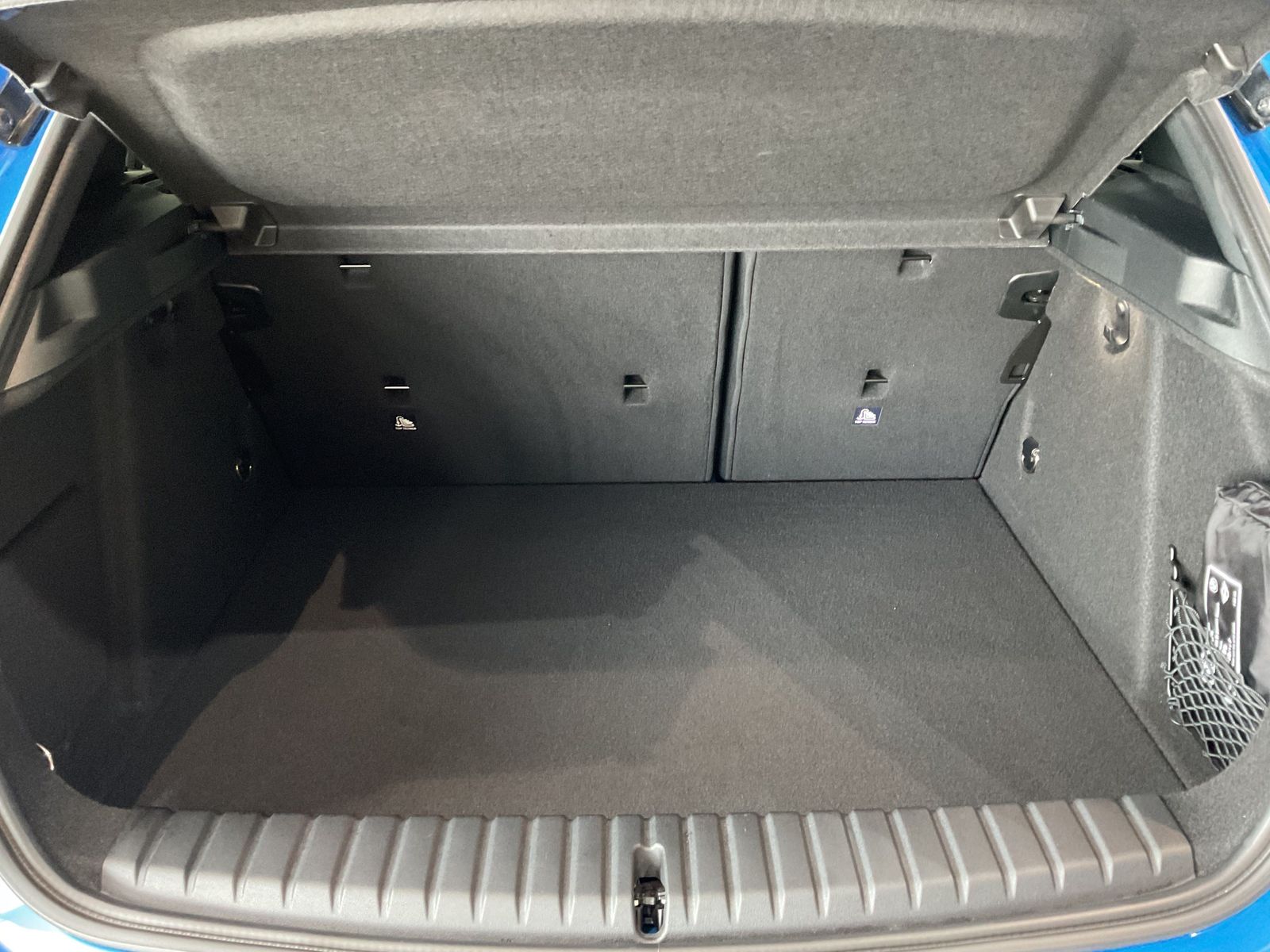 Fahrzeugabbildung BMW M135i xDrive DAB, Sitzheizung, Adaptiver LED-Sch