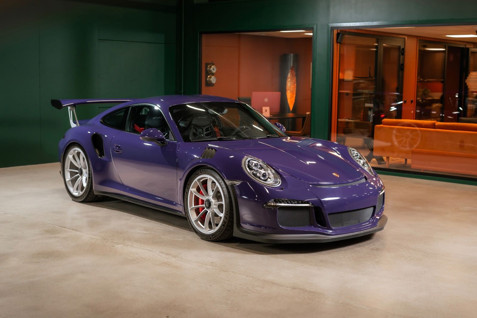 PORSCHE 991 GT3 RS / FIRST PAINT