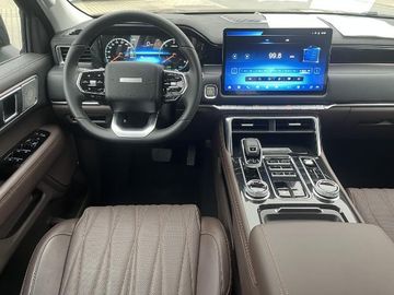 Bild 8 Foton 4 PickUp DoKa 4WD - Heckklappe mit Trittbrett