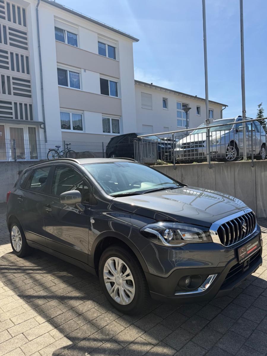Suzuki SX4 S-Cross Comfort+ACC+AHK+KLIMAA.
