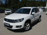 Volkswagen Tiguan 2.0 TDI S&S BMT *NAVI*BT*SHZ*PARKLENK*AHK - Volkswagen Tiguan aus 2012 mit Diesel-Antrieb
