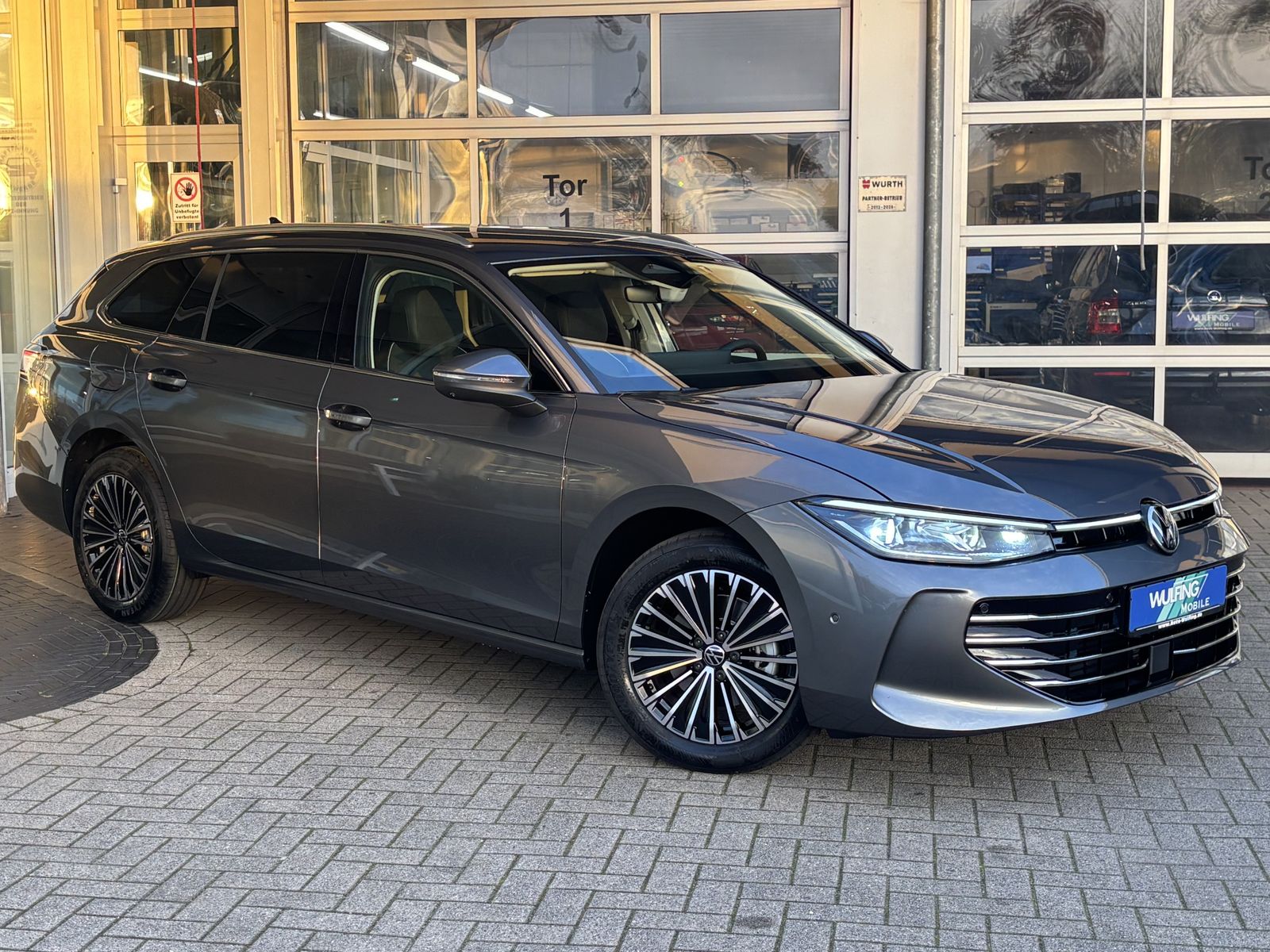 Volkswagen Passat Variant 2.0 TDI-DSG Elegance,AHK,AreaView imagem 3