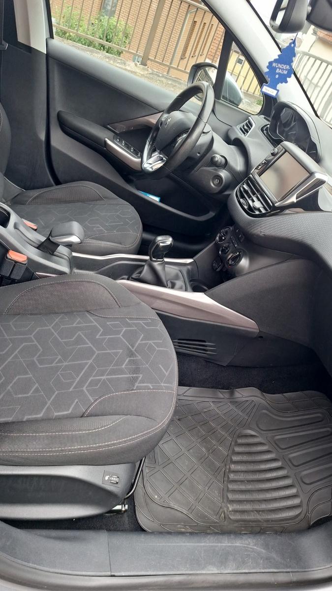 Peugeot 2008 Style PureTech 110 STOP & START Style