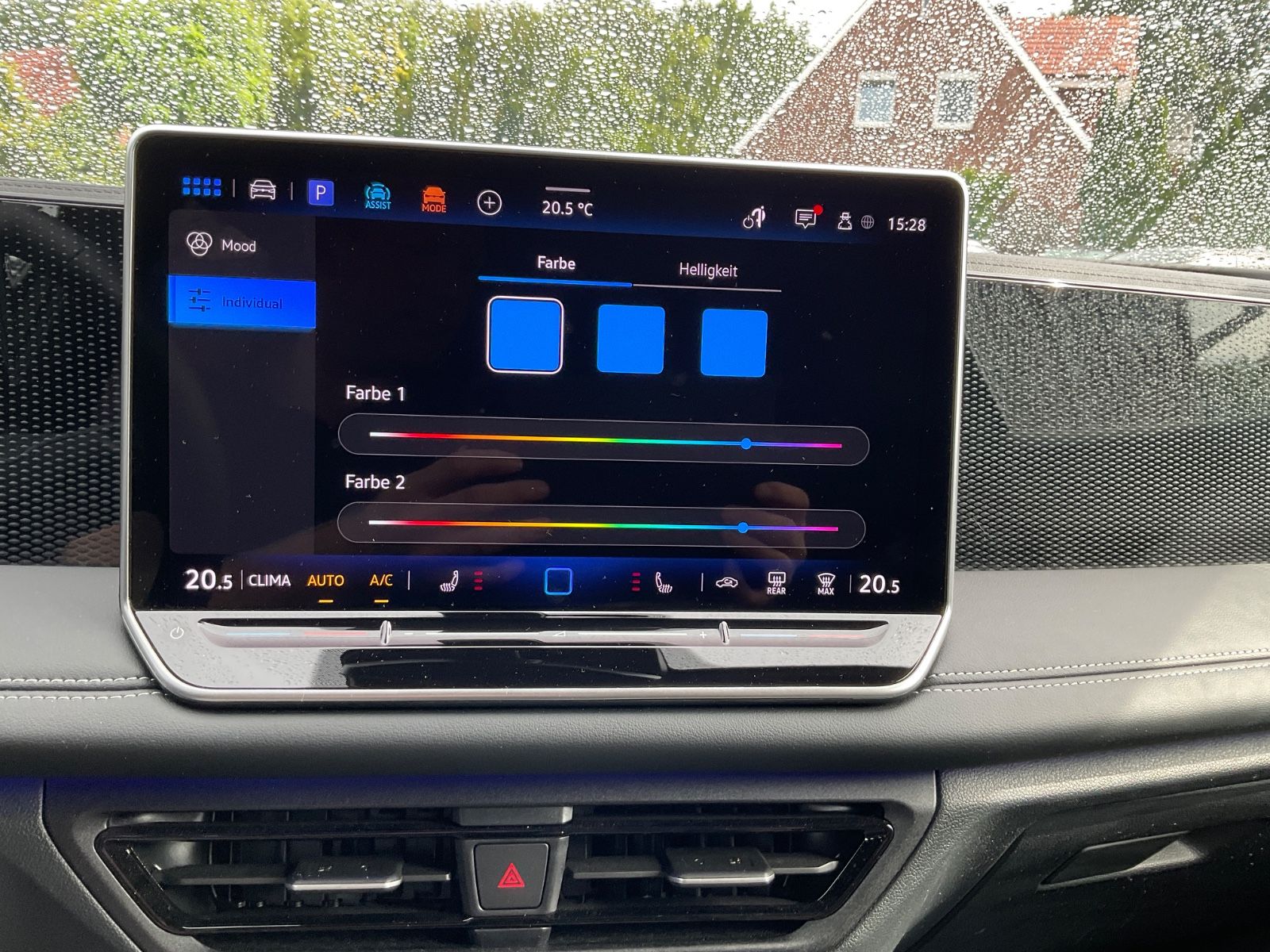 Fahrzeugabbildung Volkswagen Tiguan 1.5 eTSI DSG GOAL,AHK,Kamera,Navi,ACC,IQL