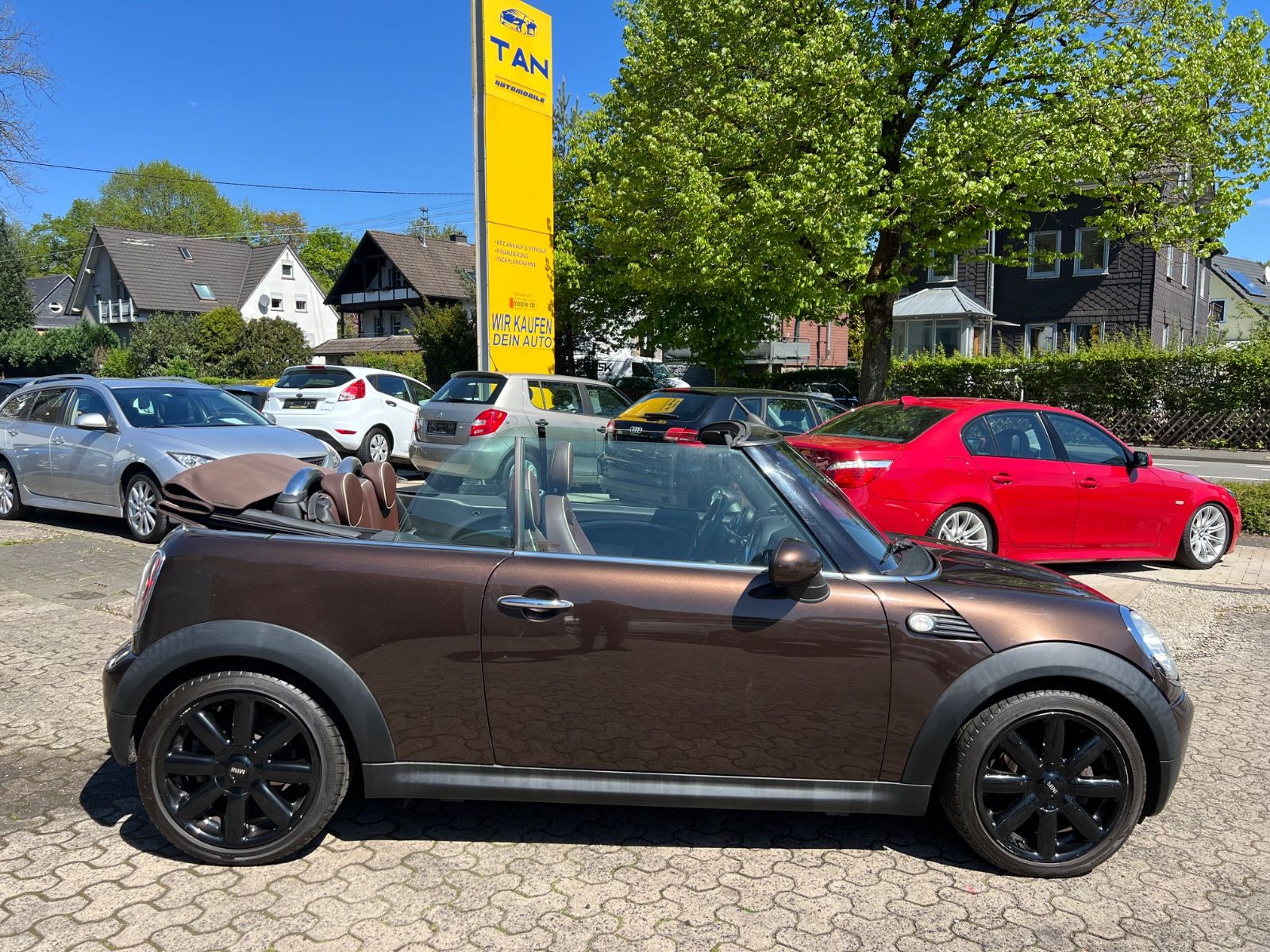Fahrzeugabbildung MINI COOPER Cabrio Cooper * EXCLUSIVE *