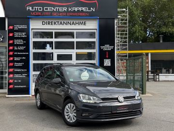 Volkswagen Golf - 1