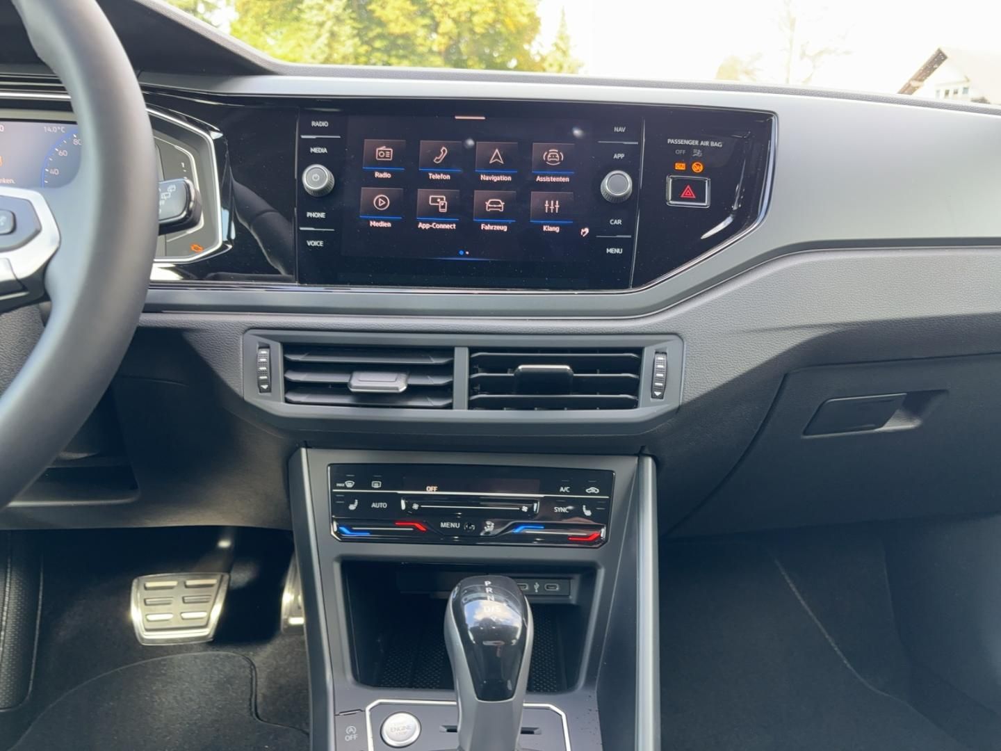 Fahrzeugabbildung Volkswagen Polo R-Line R-Line, 17"Bergamo,Climatronic,Navi,