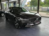 Volvo S90 Lim. Ultimate Dark Recharge Plug-In Hybrid A - Volvo S90 in Bremen