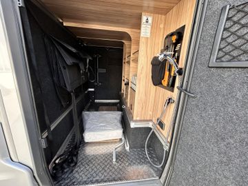 HYMER ERIBA HYMERCAR ML-T CrossOver 570 Luftfeder MAXXFAN AHK DELTA