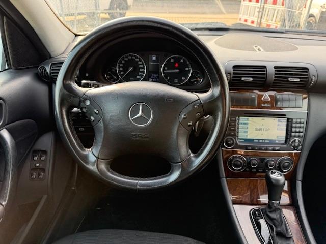 Mercedes-Benz C220 2007 — photo 14