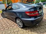 Mercedes-Benz CLC 180 KOMPRESSOR -LEDER TÜV NEU - gebrauchte Mercedes-Benz CLC 180 aus dem Jahr 2009