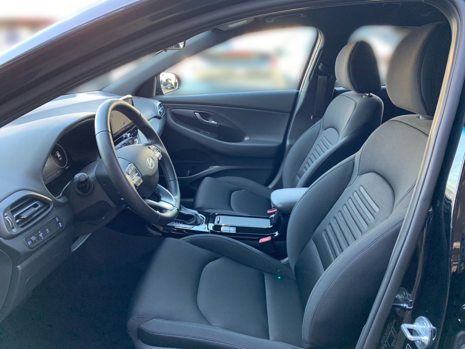 Fahrzeugabbildung Hyundai i30 Kombi 1.0 T-GDI 7-DCT Advantage LED Navi