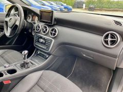 Fahrzeugabbildung Mercedes-Benz A 200 Urban KLIMA SHZ KAMERA PDC AHK ALLWETTER